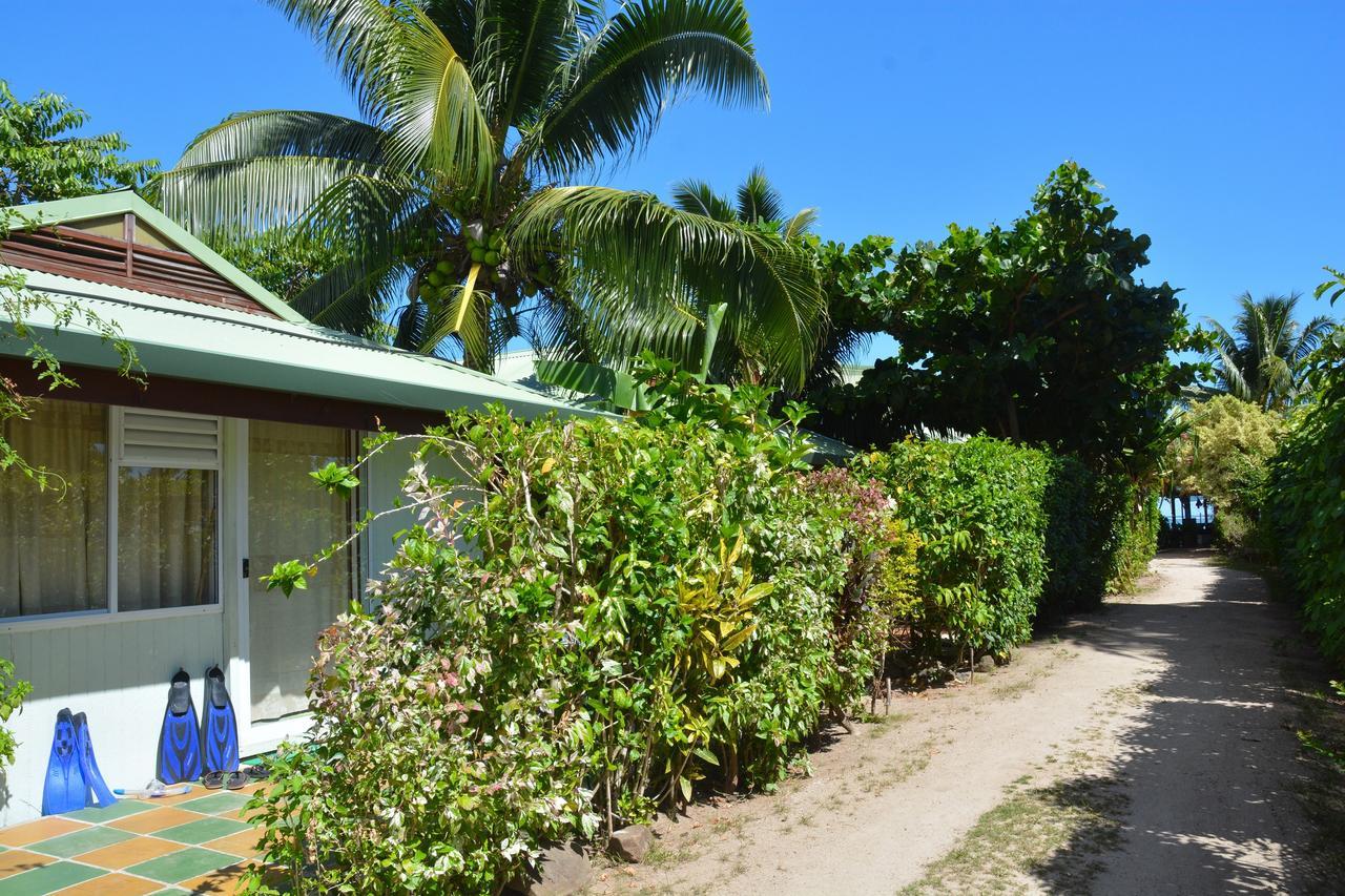 Fare Maheata Hotel Pihaena Exterior photo