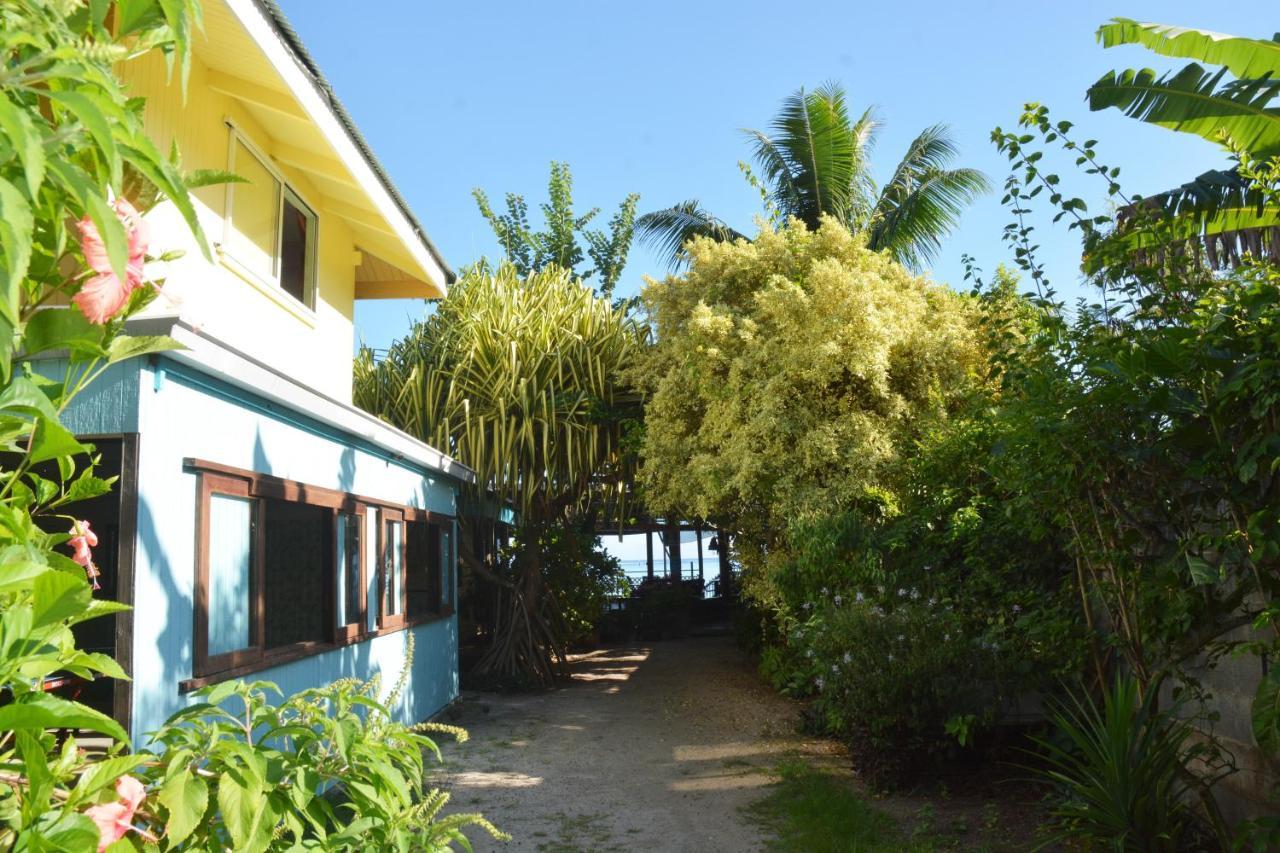 Fare Maheata Hotel Pihaena Exterior photo